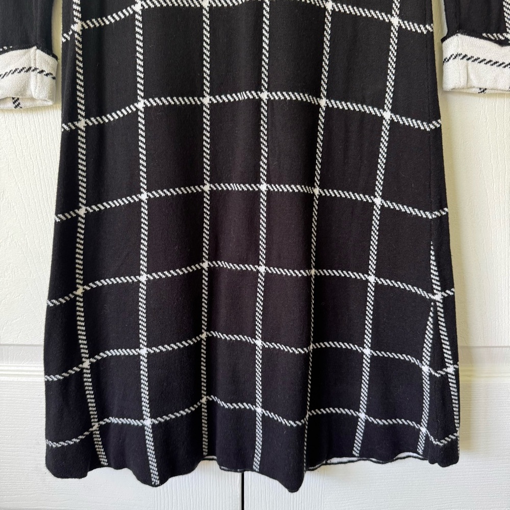 Adrienne Vittadini Grid Pattern Shift Dress – Black/White – Size XS - Picture 7 of 11